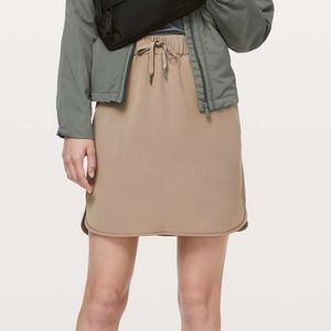 Sold !! Lululemon on the fly skirt